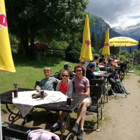 Gaestehaus Schernthaner * Dorfgastein