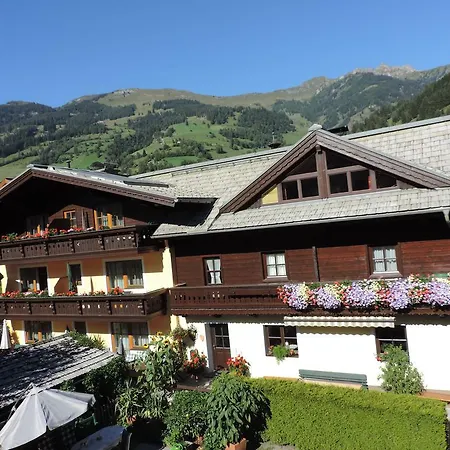 Gaestehaus Schernthaner Dorfgastein