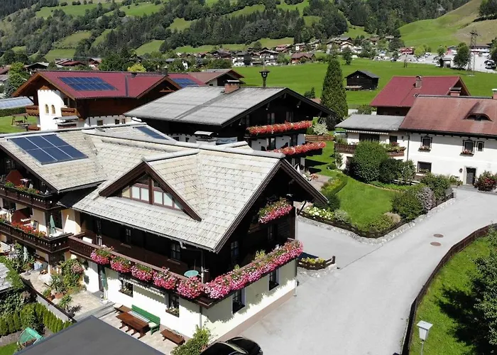 Gaestehaus Schernthaner 公寓
